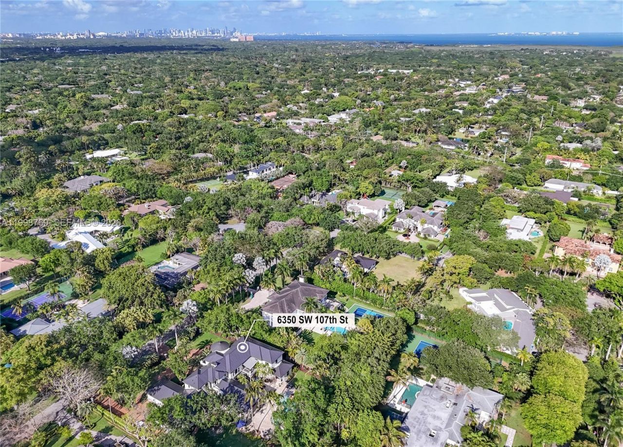 6350 SW 107th St, Pinecrest, FL 33156 Photo