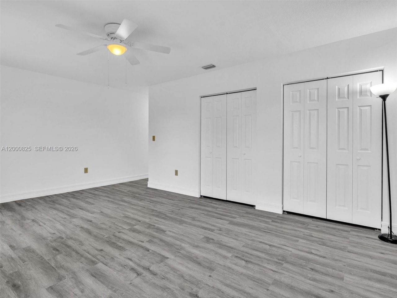19174 Bobolink Dr, Hialeah, FL 33015 Photo