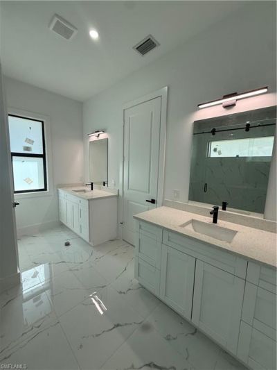 2863 52nd Ave Ne, Naples, FL 34120 Photo