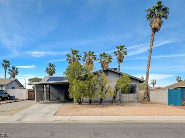 6304 Espinosa Avenue, Las Vegas, NV 89108