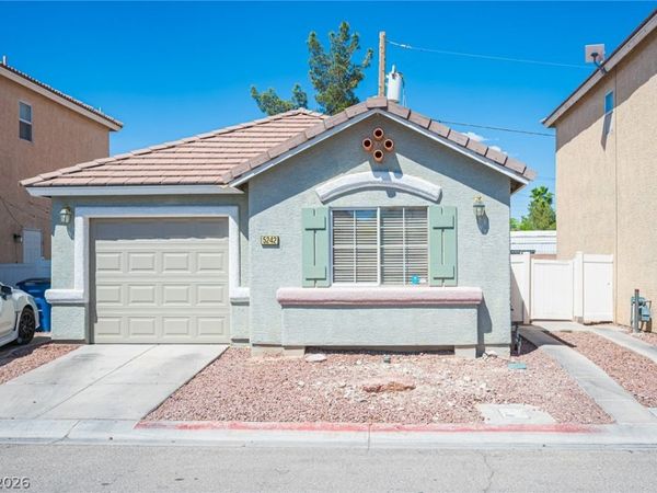 5242 Paradise Skies Avenue, Las Vegas, NV 89156
