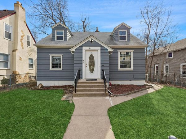 2706 Aldrich Avenue N, Minneapolis, MN 55411