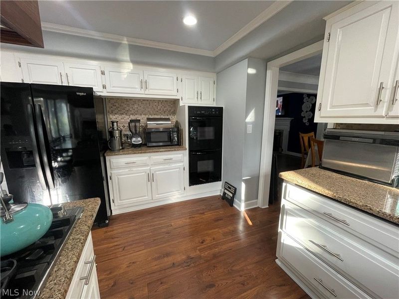 1534 S Belvoir Boulevard, South Euclid, OH 44121 Photo 18