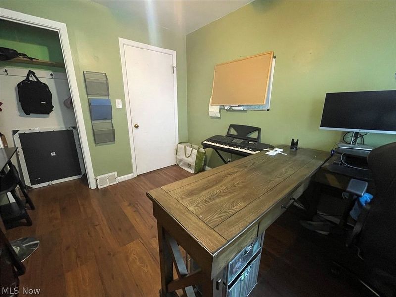 1534 S Belvoir Boulevard, South Euclid, OH 44121 Photo 23