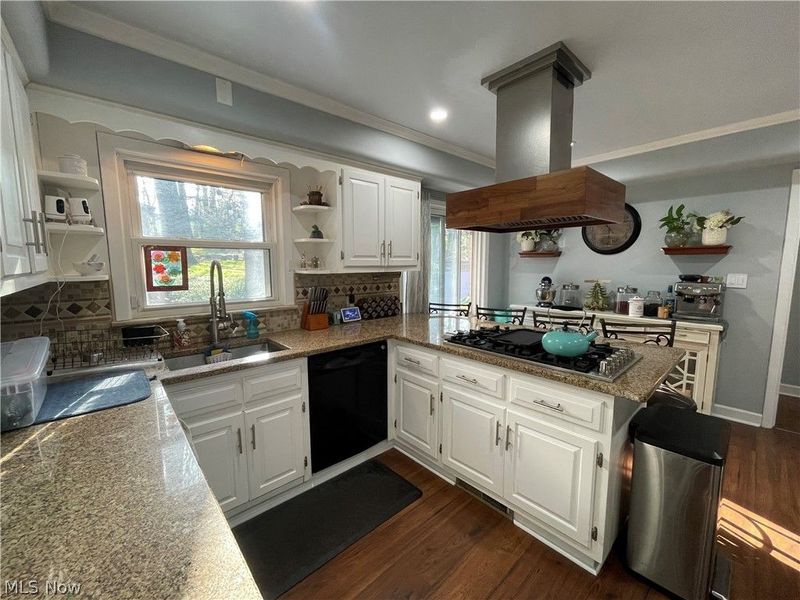 1534 S Belvoir Boulevard, South Euclid, OH 44121 Photo 6