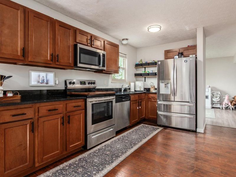 781 Ashford Glen Drive , Columbus, OH 43230 Photo 11