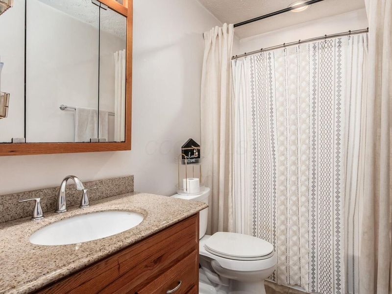 781 Ashford Glen Drive , Columbus, OH 43230 Photo 29