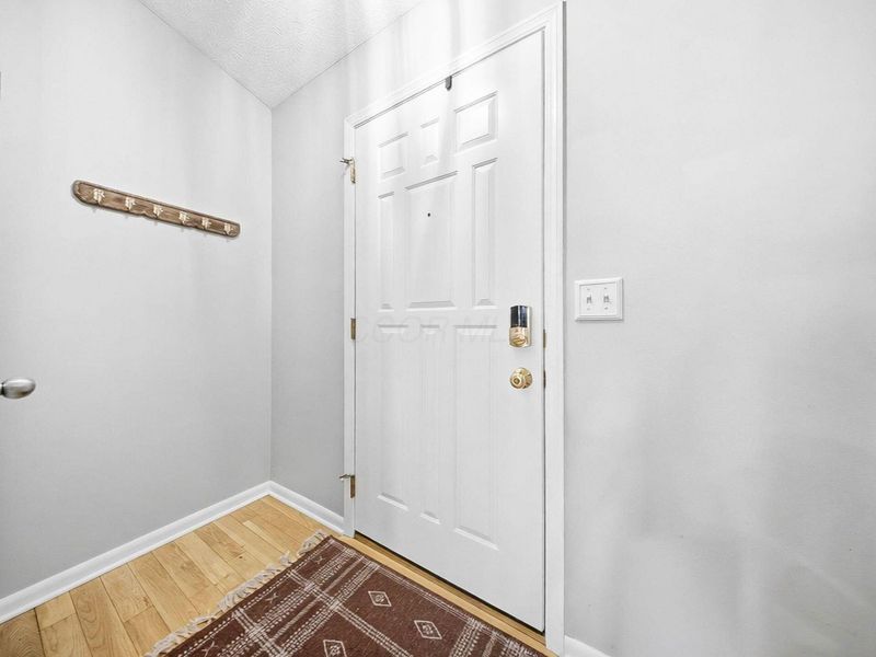 1343 Laforge Street, Columbus, OH 43228 Photo 8