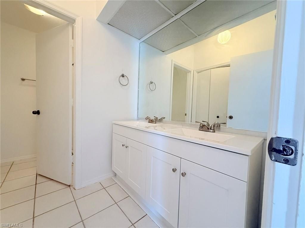 27501 Playa Del Rey Ln, Unit 503, Bonita Springs, FL 34135 Photo