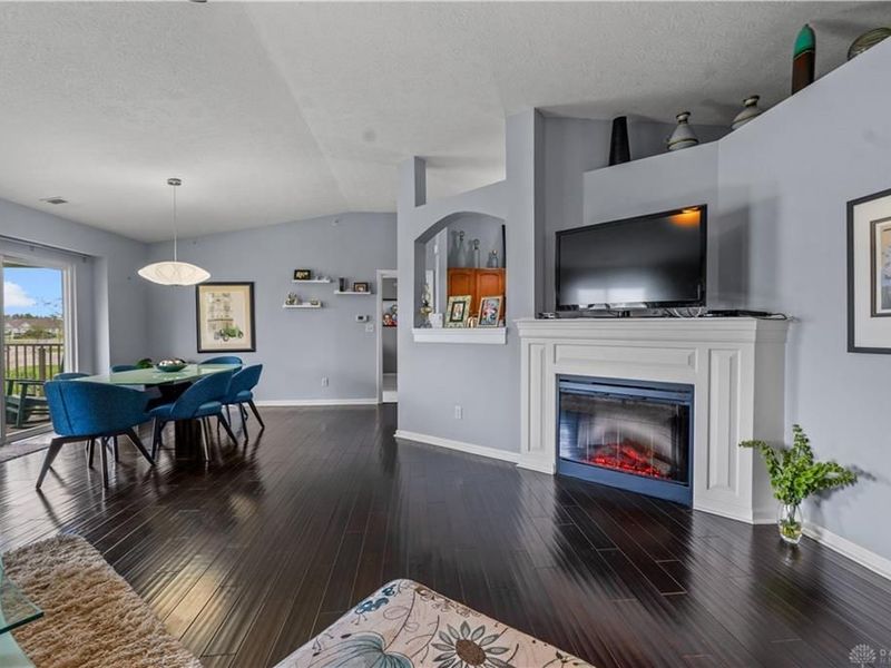 1508 Shadowood Trail, Hamilton Township, OH 45039 Photo 4