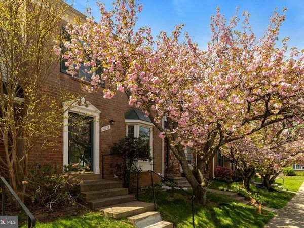 10355 GRANITE CREEK LANE, OAKTON, VA 22124