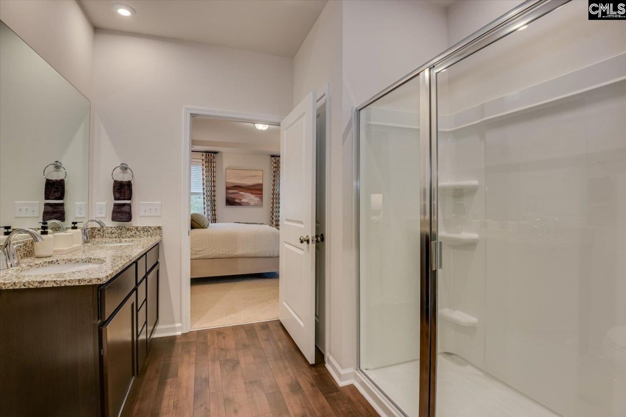 515 Chrome Horse Lane Photo 21