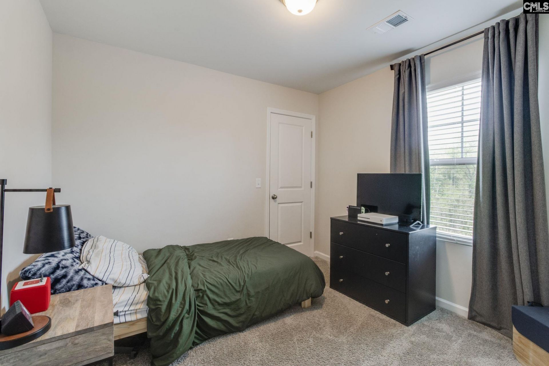 1623 Green Branch Circle  Photo 17