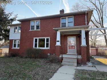 12100 Elmview Street, Romulus, MI 48174