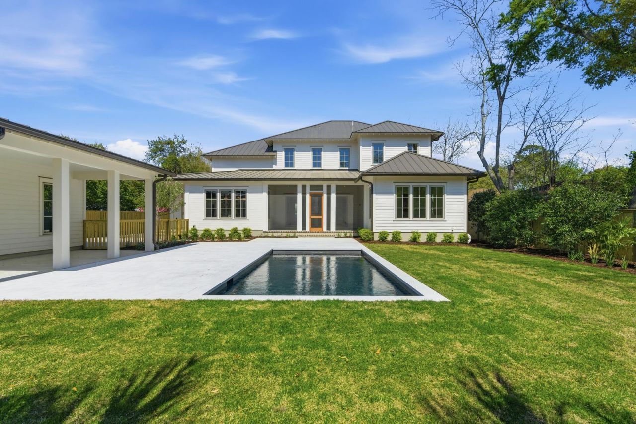 1463 Allen Street Photo 13