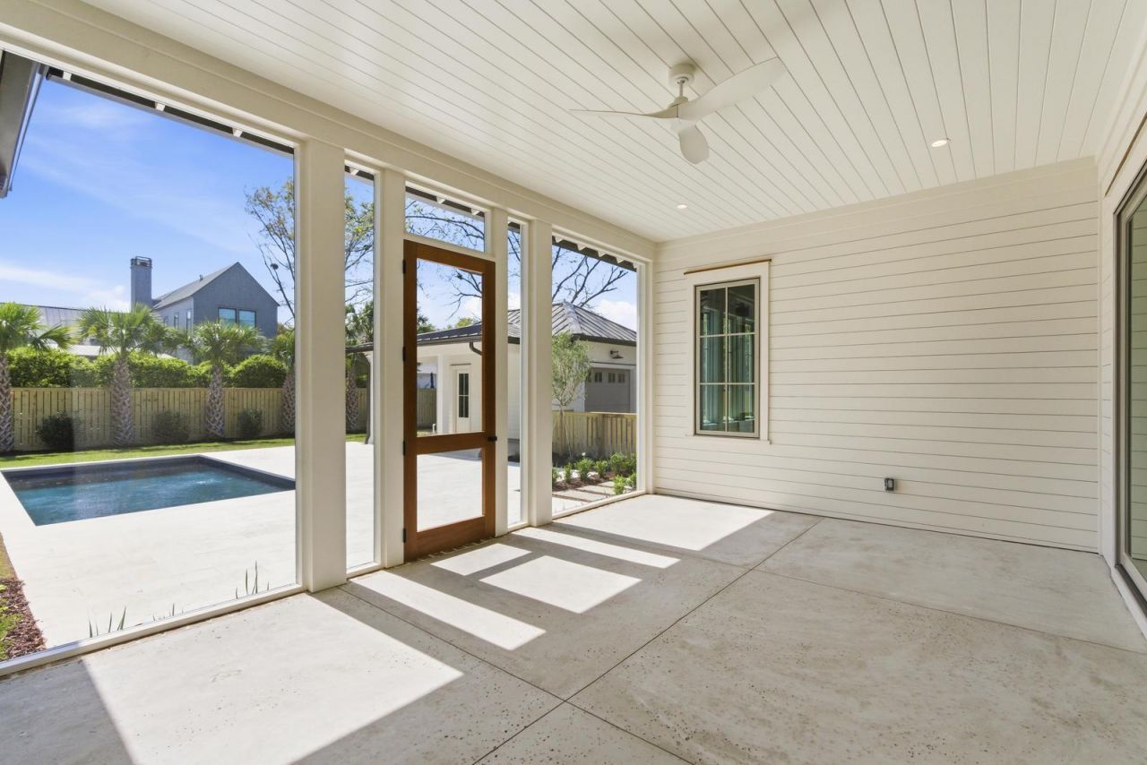 1463 Allen Street Photo 47