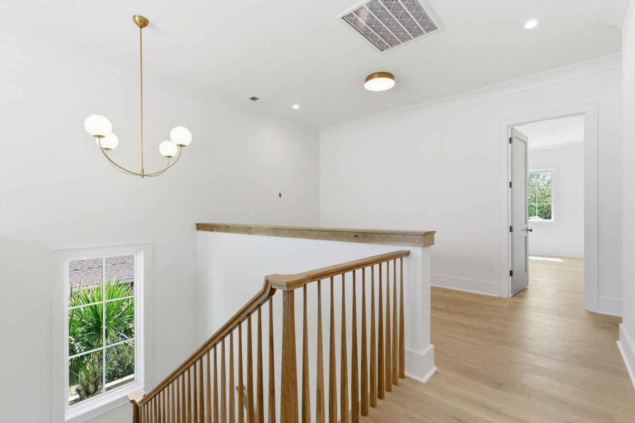 1463 Allen Street Photo 49