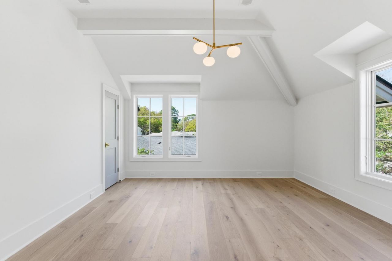 1463 Allen Street Photo 57