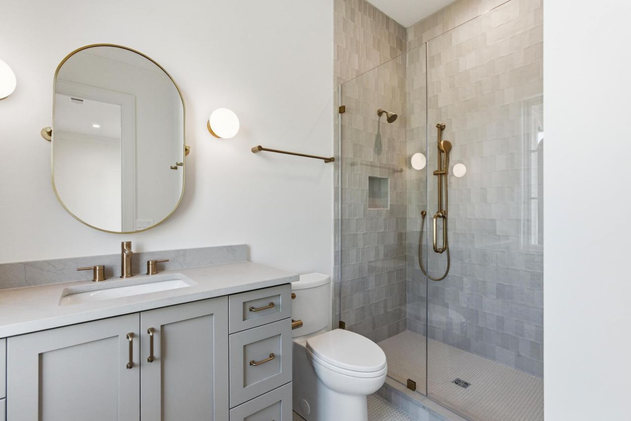 1463 Allen Street Photo 64