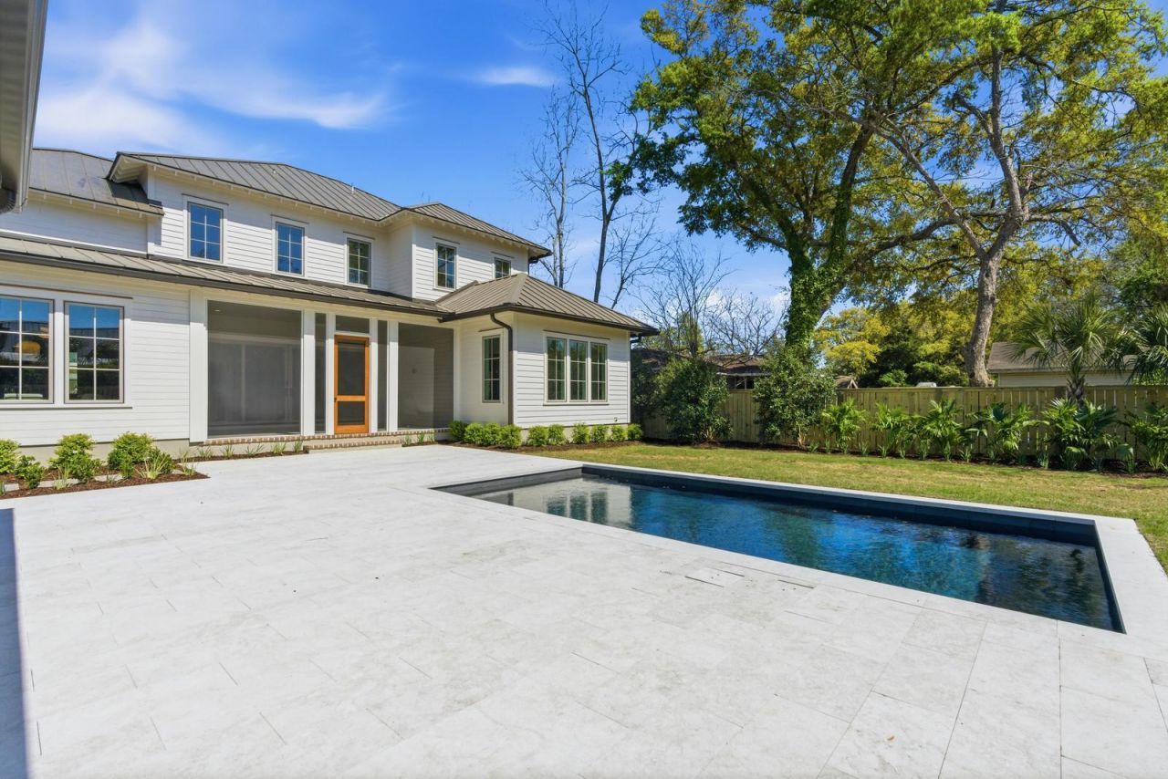 1463 Allen Street Photo 65