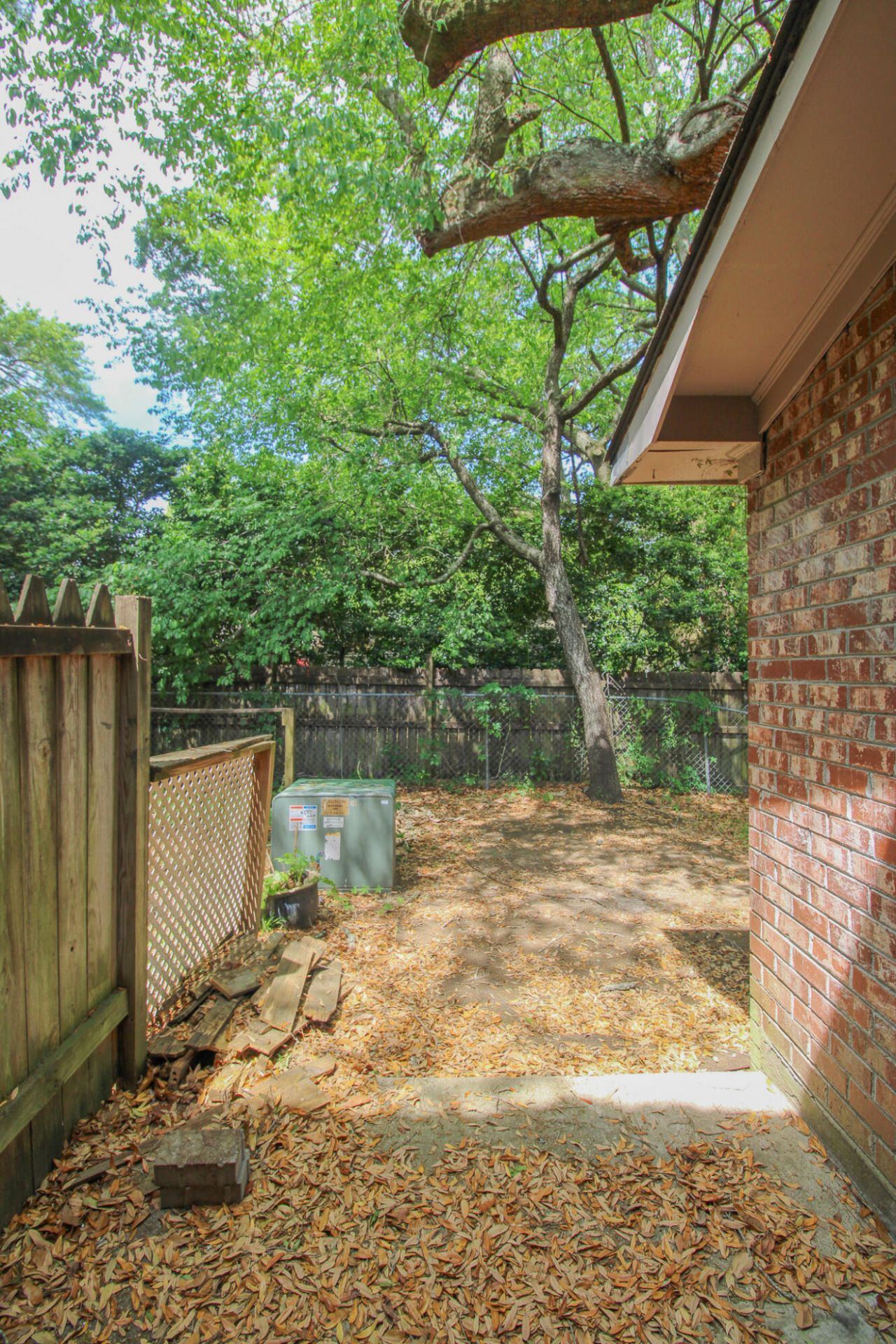 926 Blackrail Court Photo 14