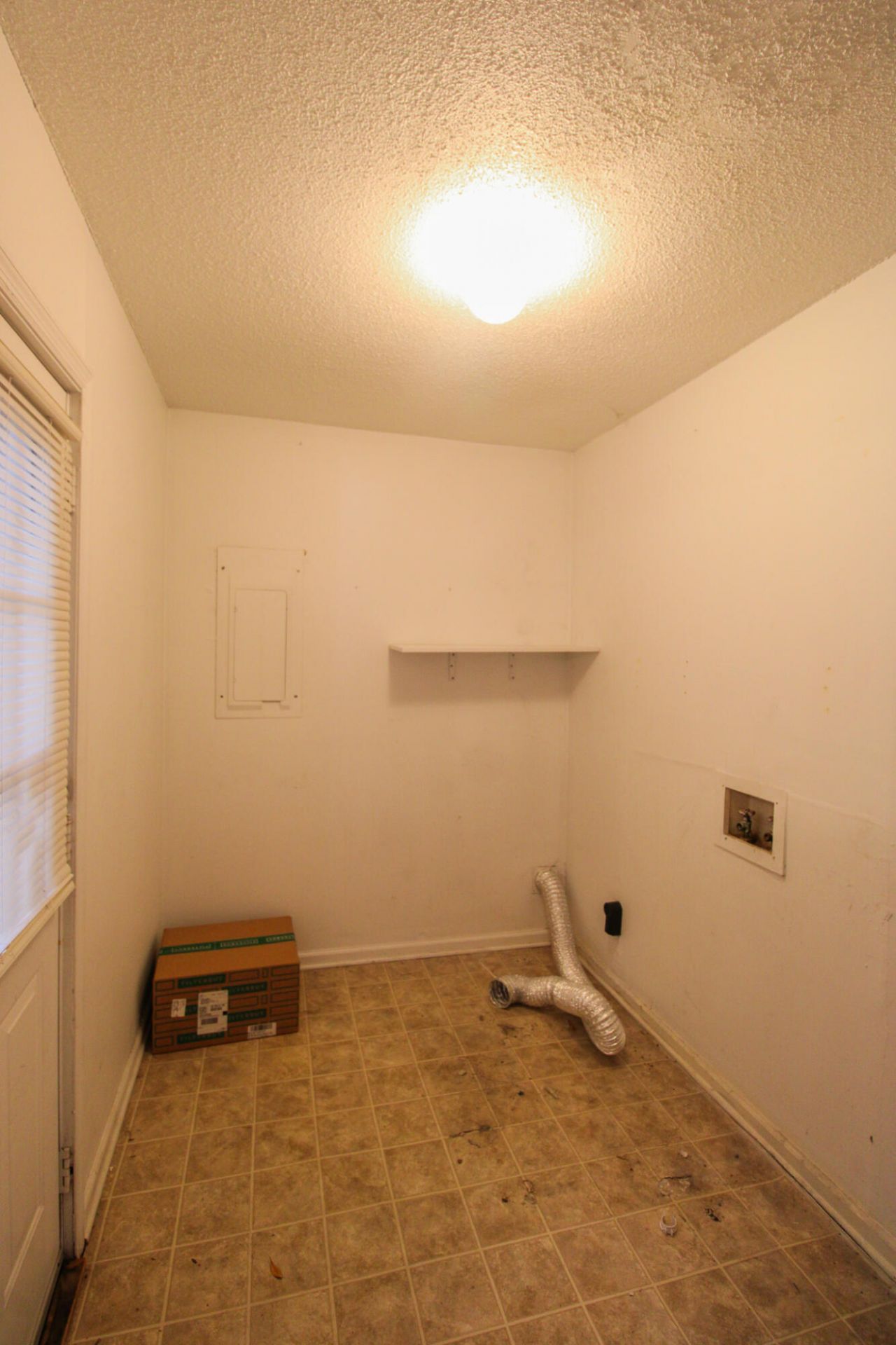 926 Blackrail Court Photo 8