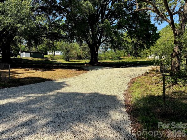 6602 Macedonia Church Road , Concord, NC 28027