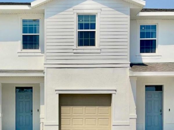 12901 SW Forli Way, Port St. Lucie, FL 34987