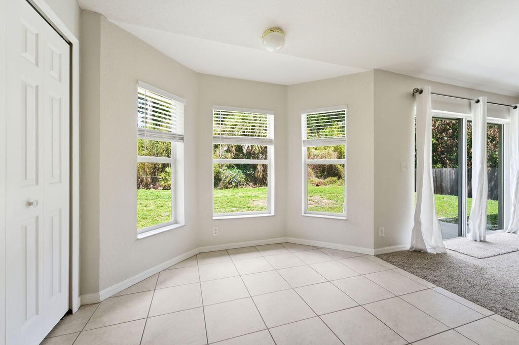 517 SW Paar Drive, Port Saint Lucie, FL 34953 Photo