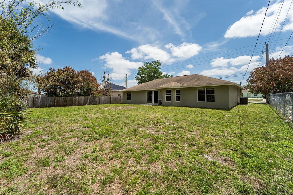 517 SW Paar Drive, Port Saint Lucie, FL 34953 Photo