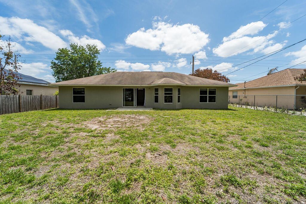 517 SW Paar Drive, Port Saint Lucie, FL 34953 Photo