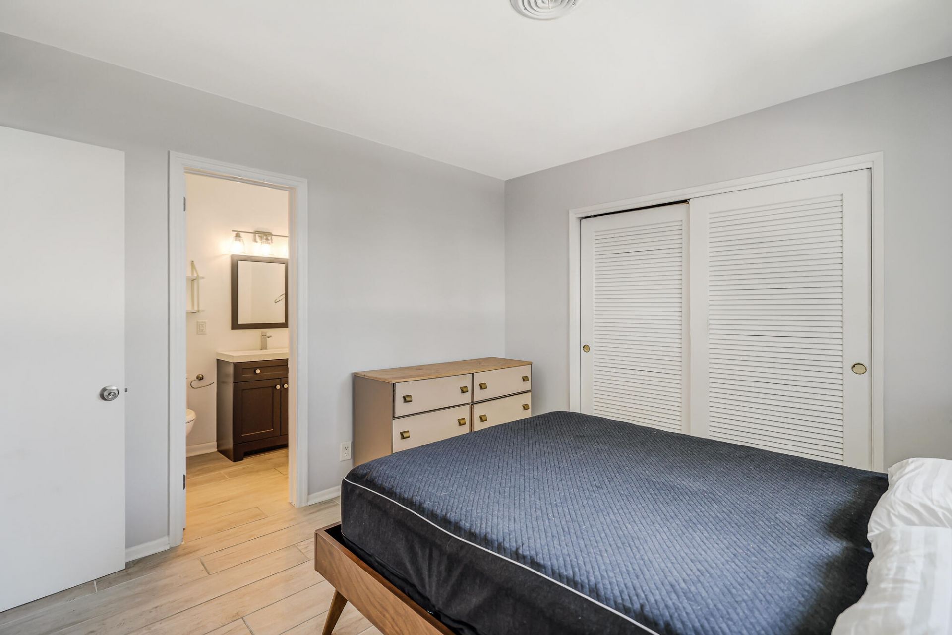 2829 NE 30th Street, Unit 302, Fort Lauderdale, FL 33306 Photo