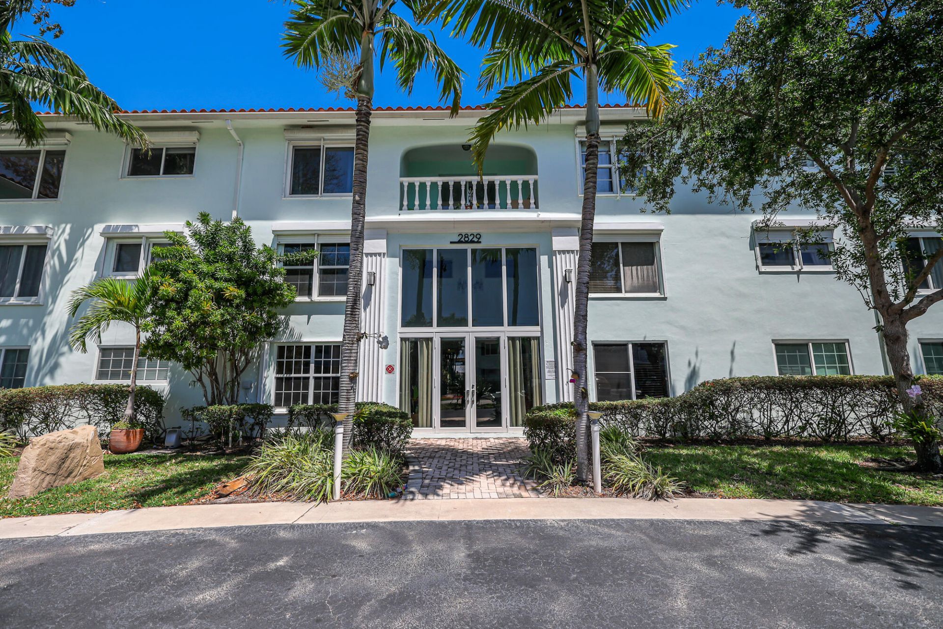 2829 NE 30th Street, Unit 302, Fort Lauderdale, FL 33306 Photo