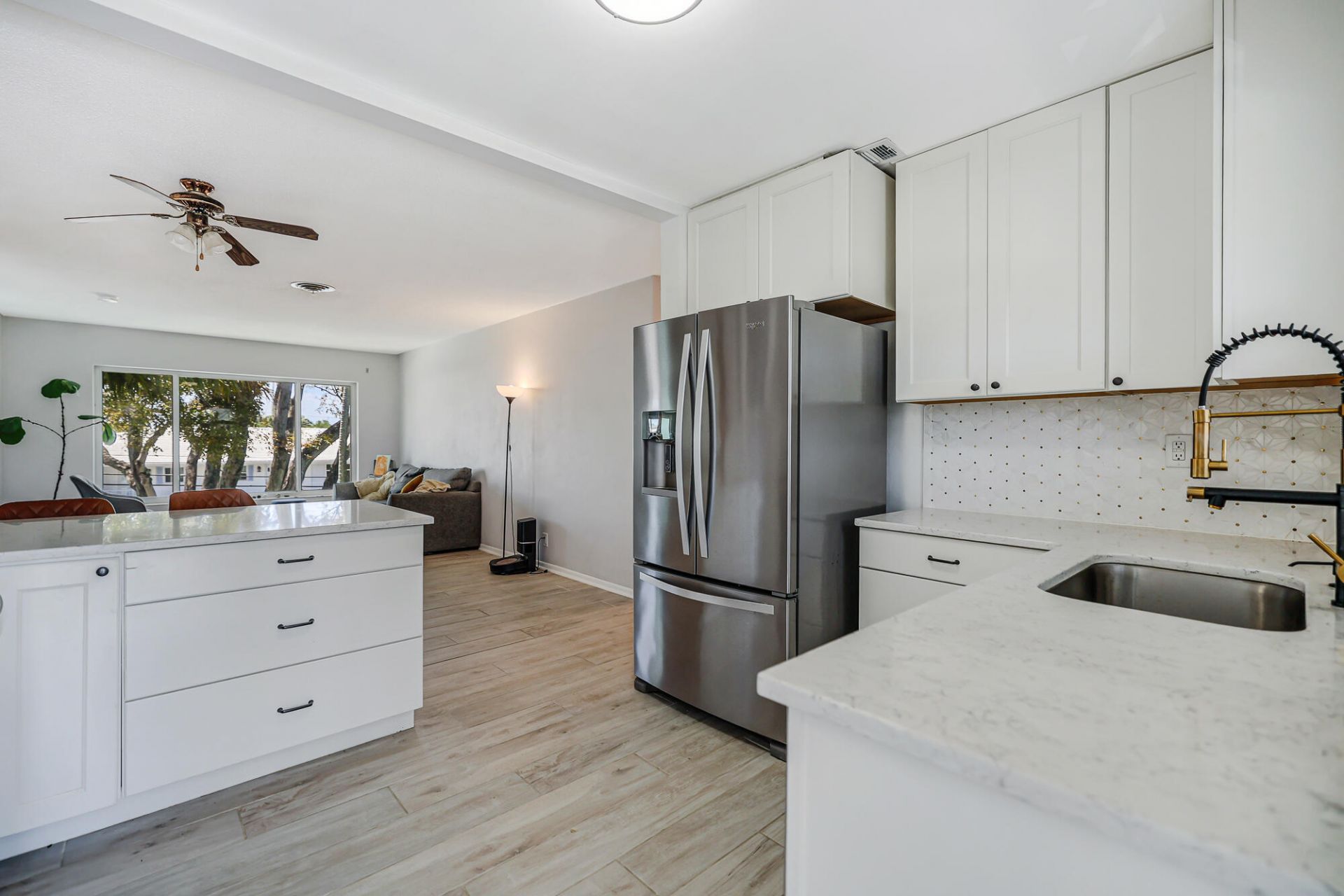 2829 NE 30th Street, Unit 302, Fort Lauderdale, FL 33306 Photo