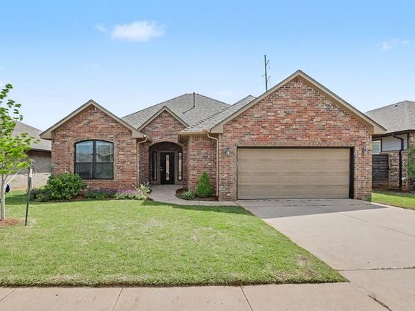 9300 Arman Drive, Yukon, OK 73099