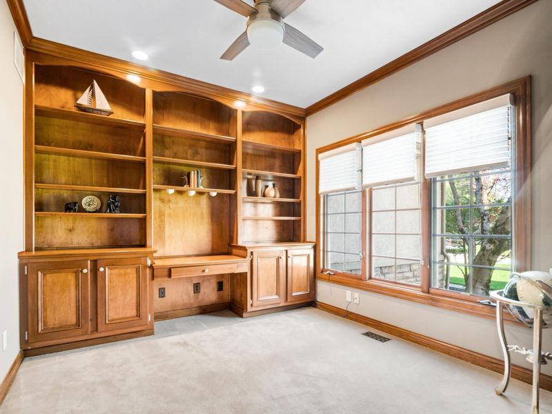 101 Walnut Woods Court, Columbus, OH 43230 Photo 21