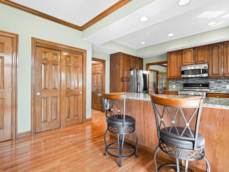 101 Walnut Woods Court, Columbus, OH 43230 Photo 28