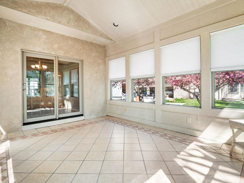 101 Walnut Woods Court, Columbus, OH 43230 Photo 30