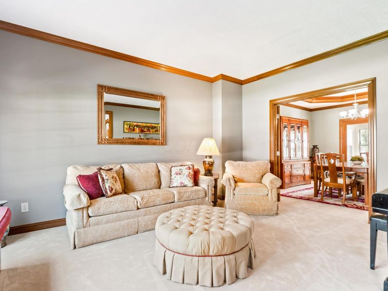 101 Walnut Woods Court, Columbus, OH 43230 Photo 8