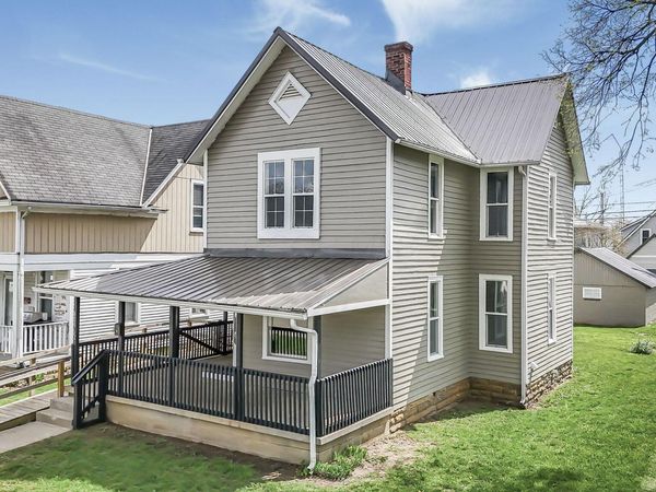 800 1/2 W Vine Street, Mount Vernon, OH 43050