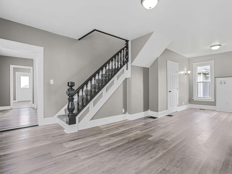 800 1/2 W Vine Street, Mount Vernon, OH 43050 Photo 11