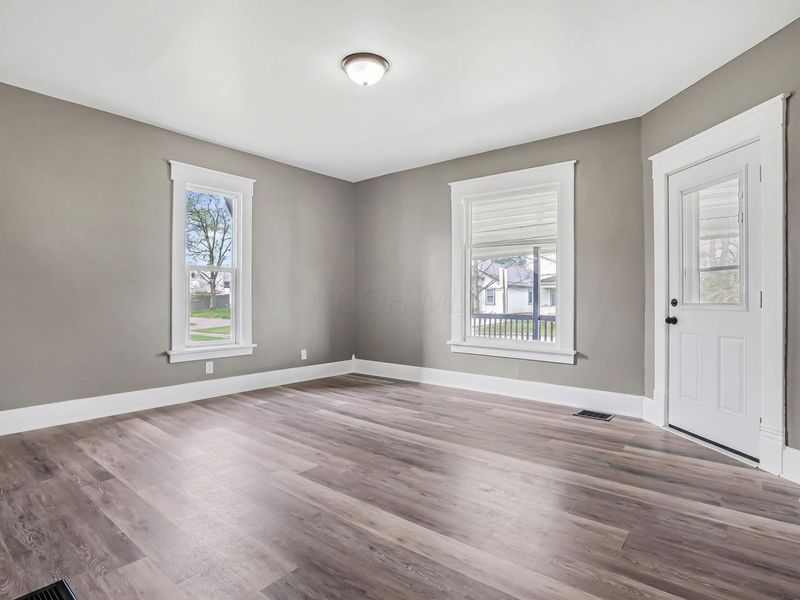 800 1/2 W Vine Street, Mount Vernon, OH 43050 Photo 8