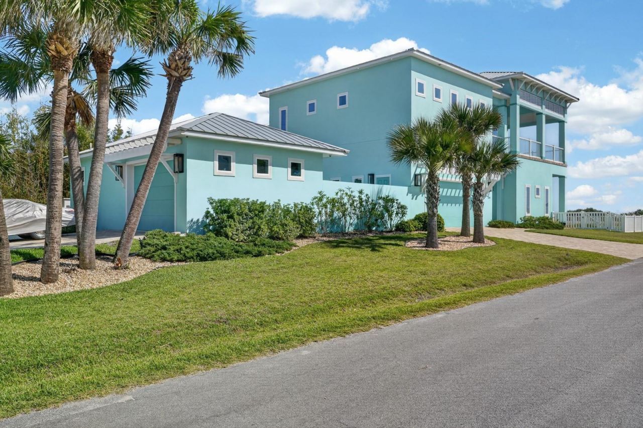 1301 N Ocean Shore Boulevard, Flagler Beach, FL 32136 Photo