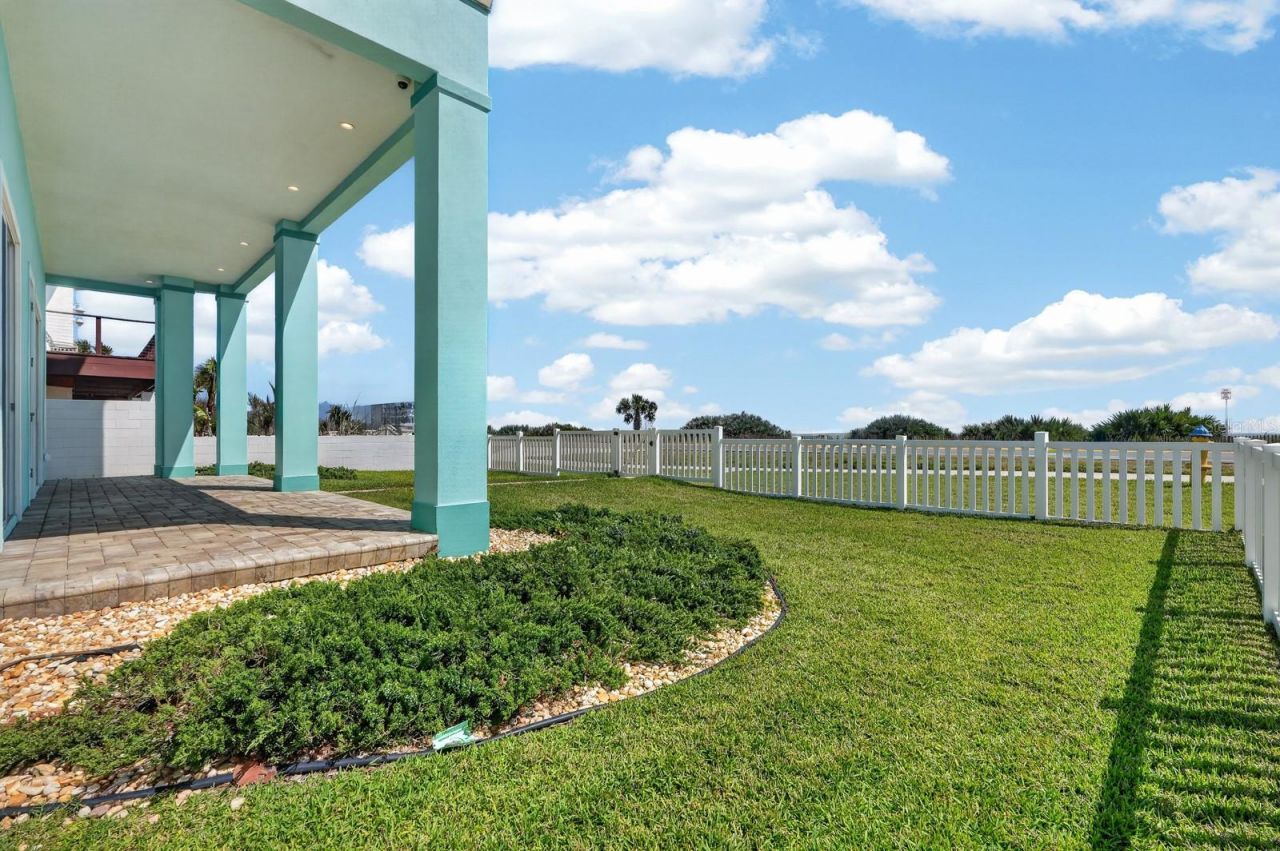 1301 N Ocean Shore Boulevard, Flagler Beach, FL 32136 Photo
