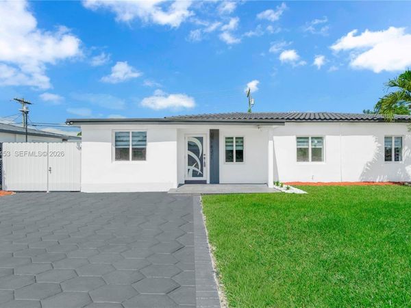 14321 Madison St, Miami, FL 33176