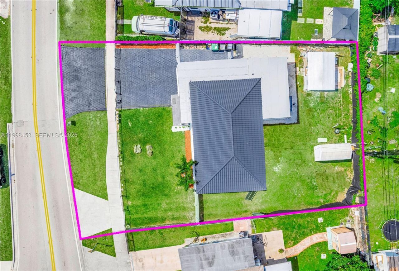 14321 Madison St, Miami, FL 33176 Photo