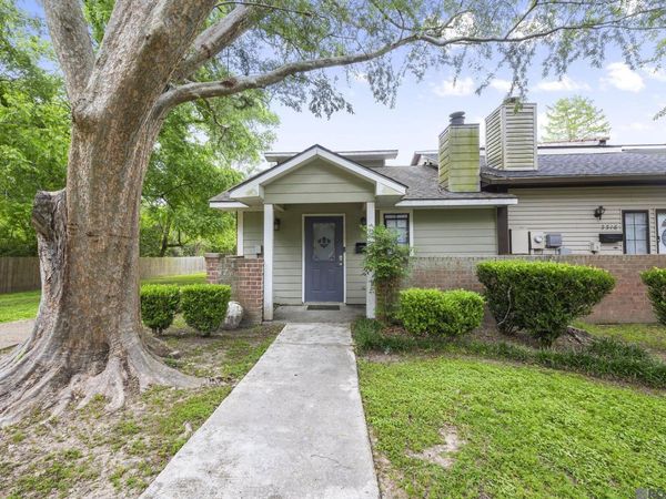 5518 Moorstone Dr, Baton Rouge, LA 70820