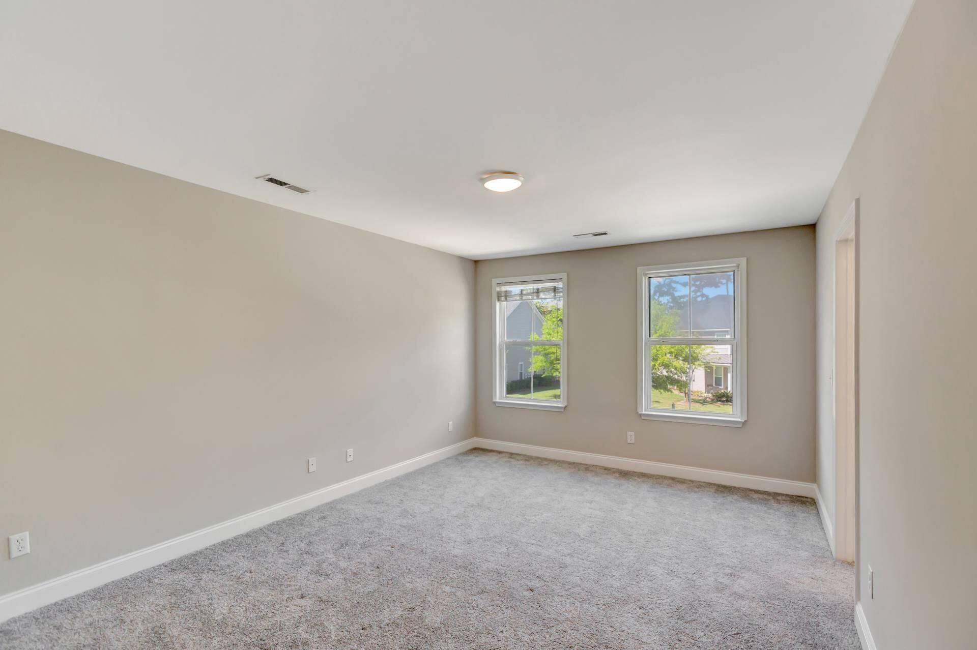 9620 Scarborough Court Photo 18