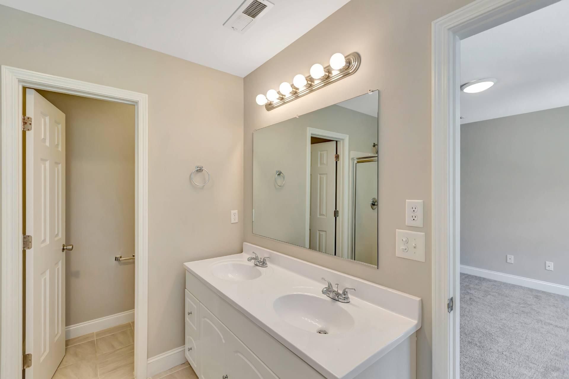 9620 Scarborough Court Photo 20