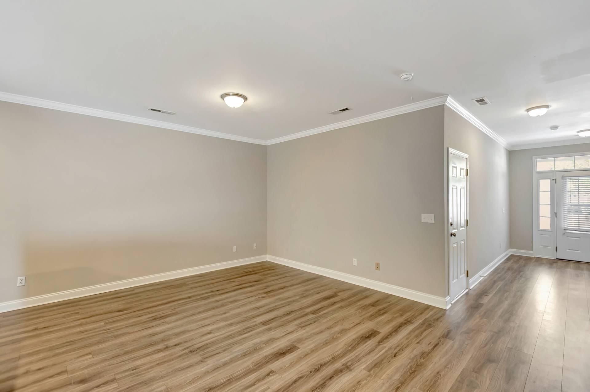 9620 Scarborough Court Photo 9